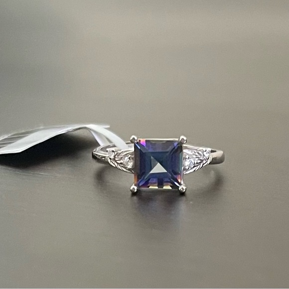Jewelry - Natural Dark Blue Mist Quartz Ring